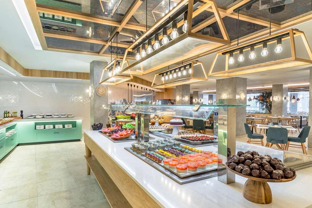 Barcel Ponent Playa Hotel